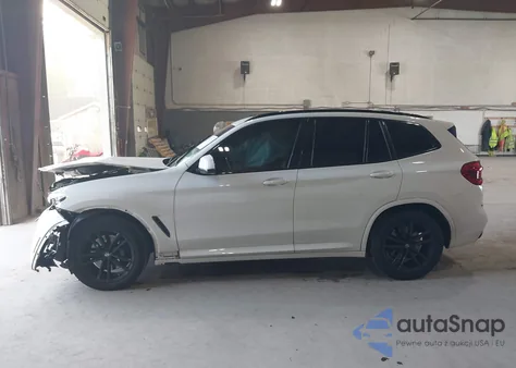2021 BMW X3 xDrivem40I z USA, uszkodzony, nr VIN 5UXTY9C06M9F52353